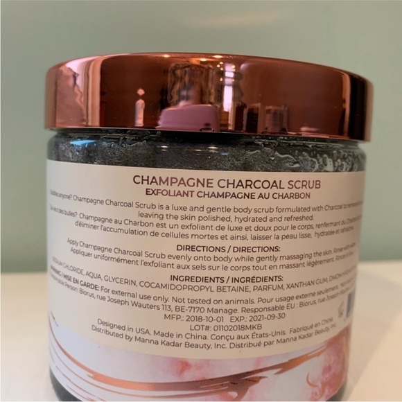 Manna Kadar Sea Minerals Champagne Charcoal Scrub - Picture 3 of 4